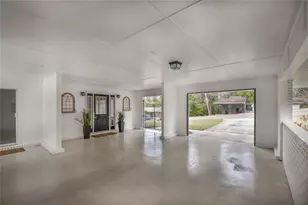 822 NW Palm Dr, Lake City, FL 32055 - Photo 6