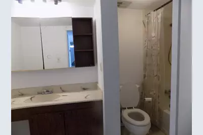 2811 SW Archer Road #x 201, Gainesville, FL 32608 - Photo 16