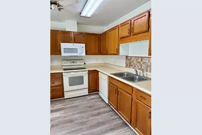 10344 NW 33rd Place #10344, Gainesville, FL 32606 - Photo 4