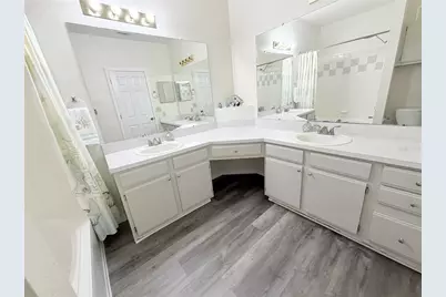 13810 Sutton Park Drive N #123, Jacksonville, FL 32224 - Photo 16