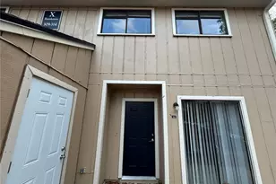 507 NW 39th Rd, Gainesville, FL 32607 - Photo 2