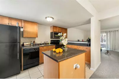 1810 NW 23rd Boulevard #216, Gainesville, FL 32605 - Photo 6