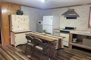 8093 Breezy Point Rd E, Melrose, FL 32666 - Photo 26