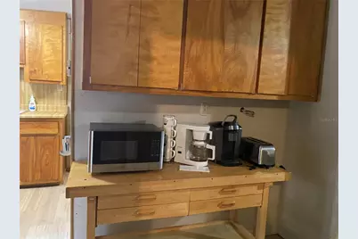 8093 Breezy Point Road E, Melrose, FL 32666 - Photo 10