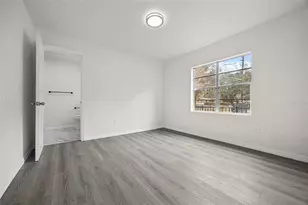 2203 NE 8th Ave, Gainesville, FL 32641 - Photo 14