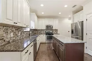 3651 NW 26th St, Gainesville, FL 32605 - Photo 8