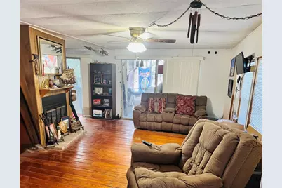 313 White Sands Beaches Drive, Hawthorne, FL 32640 - Photo 4