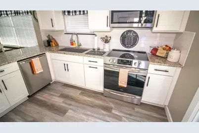 2407 Leigh Terrace, Palatka, FL 32177 - Photo 6