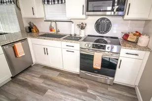 2407 Leigh Terrace, Palatka, FL 32177 - Photo 6