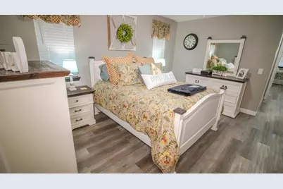 2407 Leigh Terrace, Palatka, FL 32177 - Photo 10