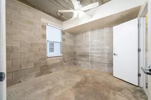 2515 SW 35th Pl, Gainesville, FL 32608 - Photo 12