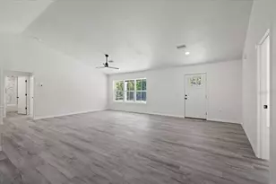 4906 NW 36th St, Bell, FL 32619 - Photo 18