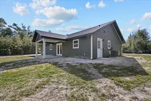 4906 NW 36th St, Bell, FL 32619 - Photo 2