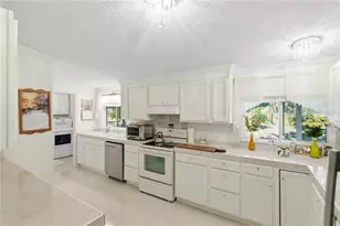 1349 SW 27th Pl, Bell, FL 32619 - Photo 38