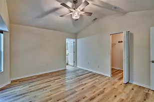 5006 NW 22nd St, Gainesville, FL 32605 - Photo 16