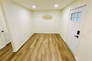 18713 Charlotte Ave, Brooker, FL 32622 - Photo 6