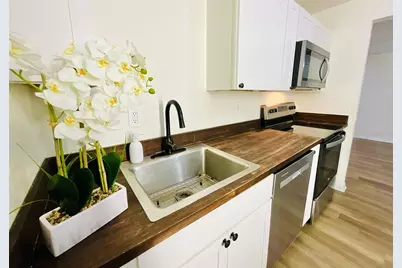 18713 Charlotte Avenue, Brooker, FL 32622 - Photo 12