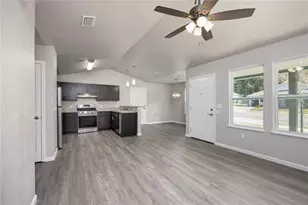 2188 SE 28th Dr, Gainesville, FL 32641 - Photo 6