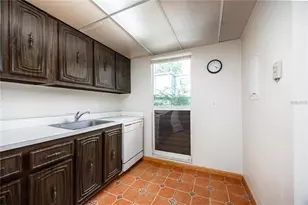 709 SW 75th St, Gainesville, FL 32607 - Photo 12