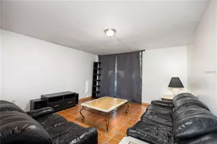 709 SW 75th St, Gainesville, FL 32607 - Photo 8