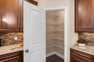 9834 NW 17th Rd, Gainesville, FL 32606 - Photo 8