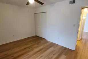 1700 SW 16th Ct, Gainesville, FL 32608 - Photo 12