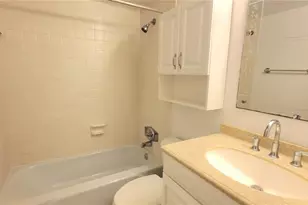 1700 SW 16th Ct, Gainesville, FL 32608 - Photo 10