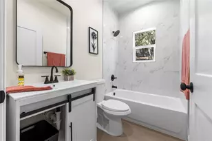 702 SE 8th St, Gainesville, FL 32601 - Photo 18