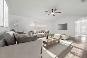 3832 NW 27th St, Gainesville, FL 32605 - Photo 4