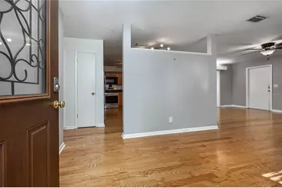 7604 SW 56th Avenue, Gainesville, FL 32608 - Photo 4