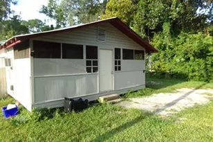 1821 SE 6th Ave, Gainesville, FL 32641 - Photo 2