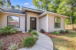 470 Margaret St, Bronson, FL 32621 - Photo 2