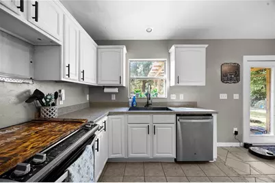 470 Margaret Street, Bronson, FL 32621 - Photo 8