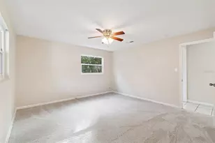 610 NW 34th St, Gainesville, FL 32607 - Photo 24