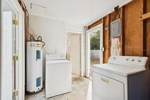 610 NW 34th St, Gainesville, FL 32607 - Photo 12