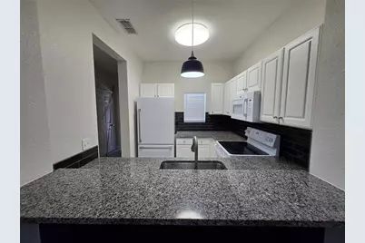 4551 NW 49th Street #104, Gainesville, FL 32606 - Photo 6