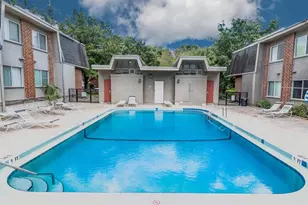 1700 SW 16th Ct, Gainesville, FL 32608 - Photo 12