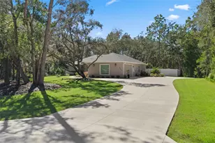 5596 N Lamp Post Dr, Beverly Hills, FL 34465 - Photo 12