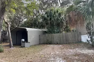 111 Little Orange Lake Dr, Hawthorne, FL 32640 - Photo 28