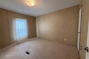 111 Little Orange Lake Dr, Hawthorne, FL 32640 - Photo 16