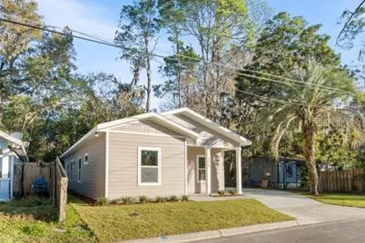2016 NE 3rd Avenue, Gainesville, FL 32641 - Photo 1