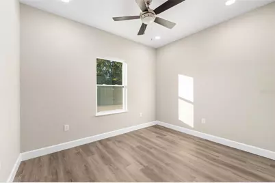 2016 NE 3rd Avenue, Gainesville, FL 32641 - Photo 18