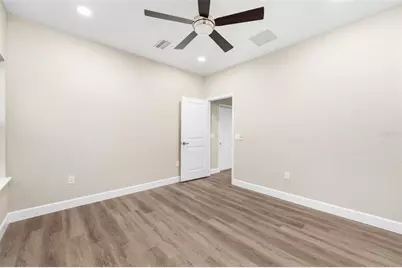2016 NE 3rd Avenue, Gainesville, FL 32641 - Photo 14