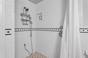 1017 NE 3rd Ave, Gainesville, FL 32601 - Photo 12