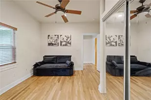 1017 NE 3rd Ave, Gainesville, FL 32601 - Photo 24