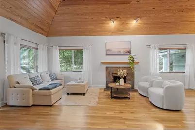 1017 NE 3rd Avenue, Gainesville, FL 32601 - Photo 8