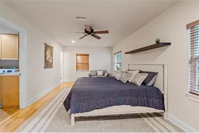 1017 NE 3rd Avenue, Gainesville, FL 32601 - Photo 22