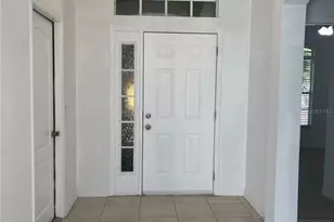 13455 Silvercreek Dr, Riverview, FL 33579 - Photo 8