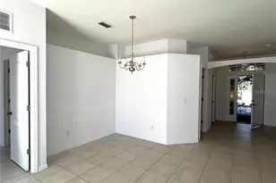 13455 Silvercreek Dr, Riverview, FL 33579 - Photo 12