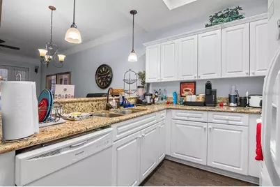 1320 NW 3rd Avenue #114, Gainesville, FL 32603 - Photo 8